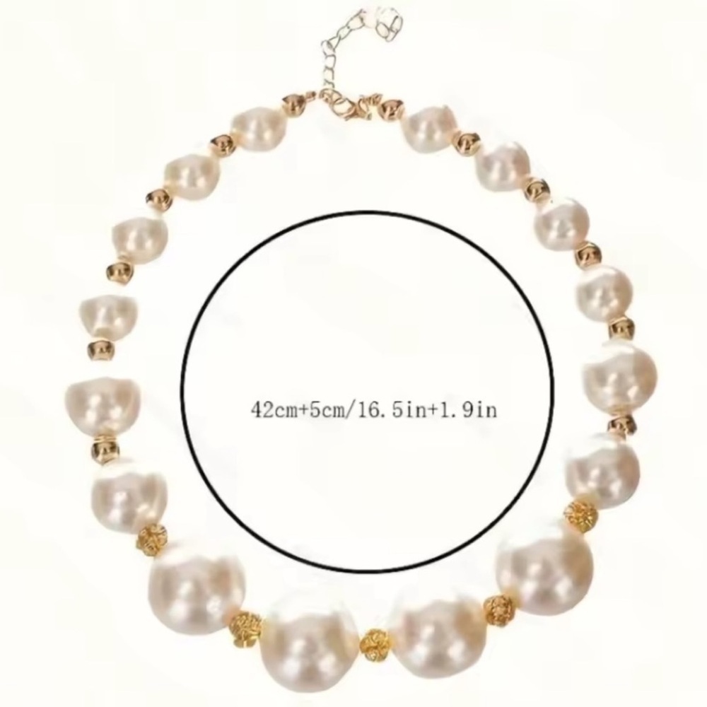 Elegance Pearl Gold Ivory Necklace - Picture 4 of 4